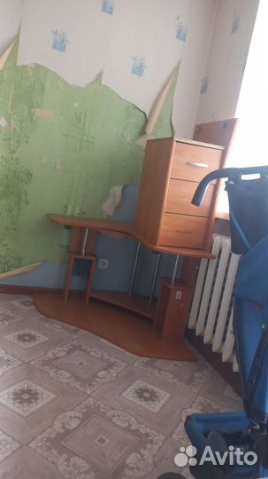 Компьютерный стол