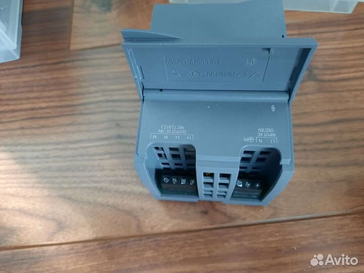 Блок пмтания 24В Siemens Simatic PM 1207