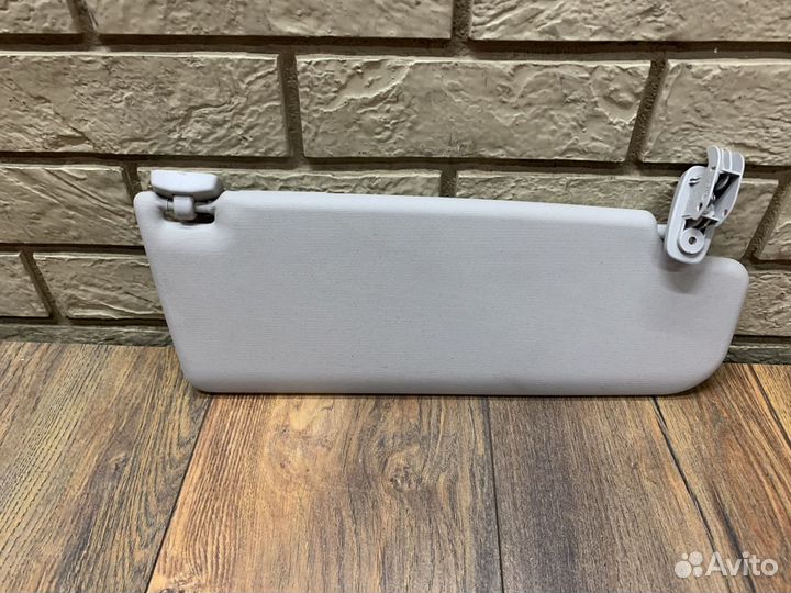 Seat Leon (1P1) Козырек солнцезащитный LH RH