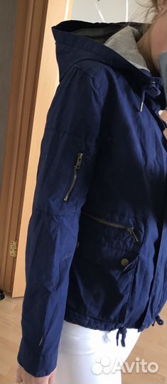 Куртка/ветровка