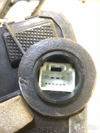 Замок дверной передний правый Toyota Camry V30