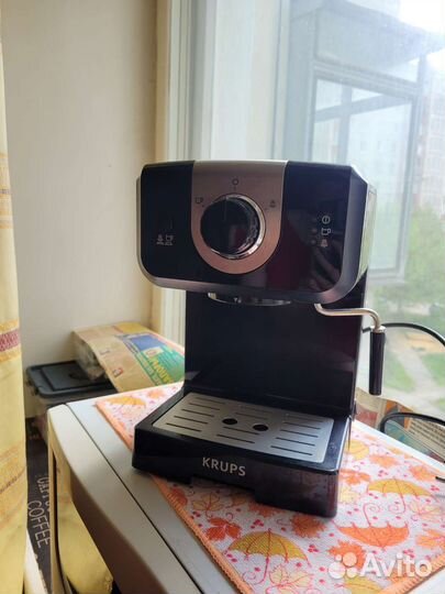 Кофеварка рожковая Krups XP3208 Opio + Кофемолка