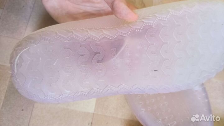 Аквашузы, круг колесо для плавания