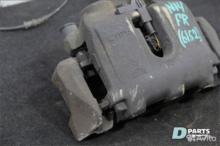 Суппорт передний правый Mercedes-Benz Gl-Class