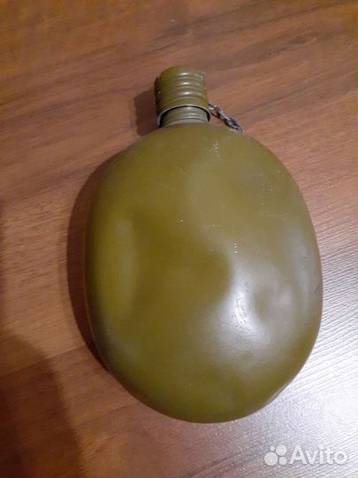 Фляжка армейская