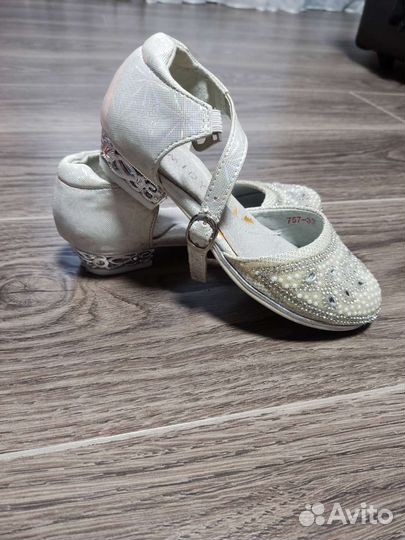 Туфли для девочки