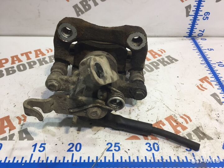 Шкода Октавия Суппорт задний правый Прав