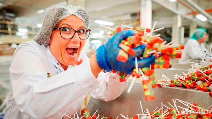 Комплектовщик конфет сидя с питанием и проживанием