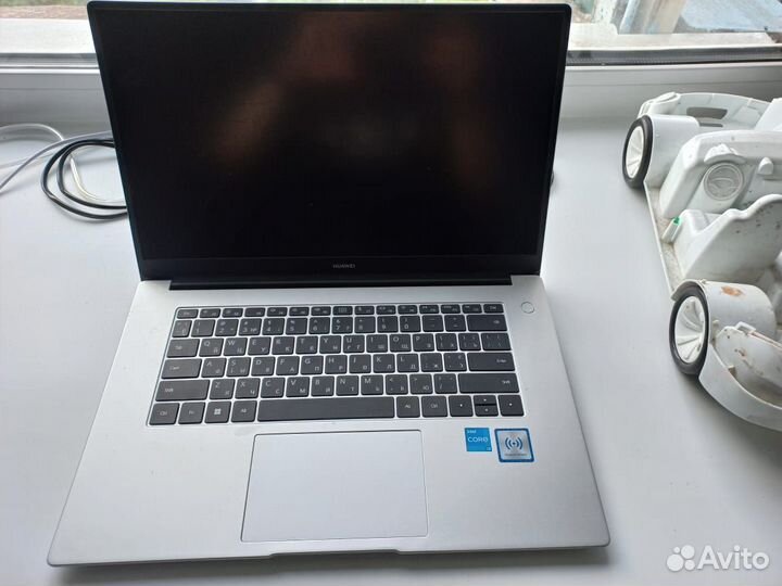 Huawei matebook d15