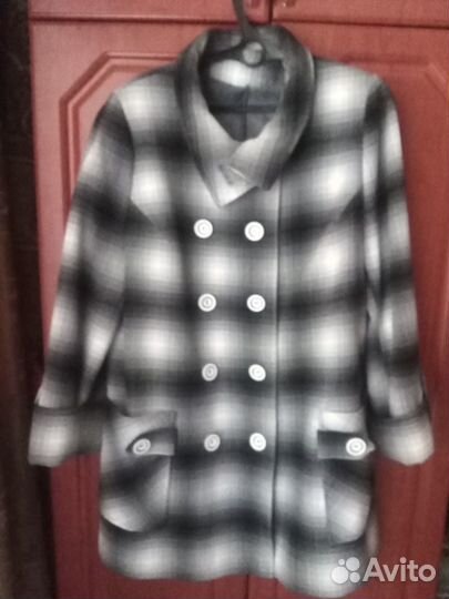 Пальто, куртка женское демисезонное 54 56