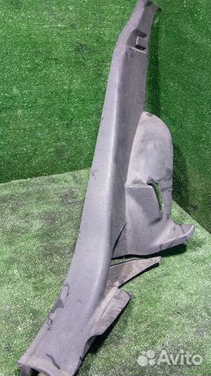 Накладка стойки задней правой Opel Astra