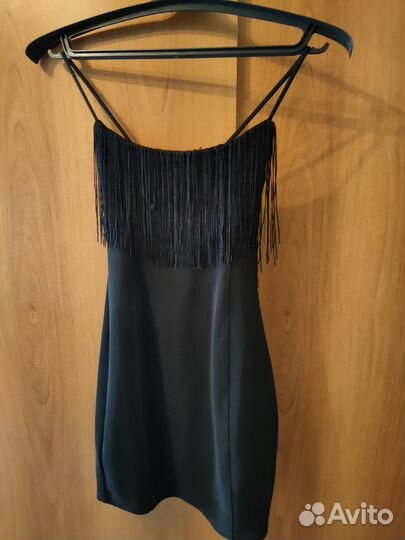 Платья вечерние 6 штук