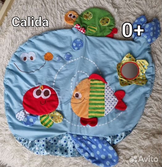 Развивающий коврик для малышей с дугами