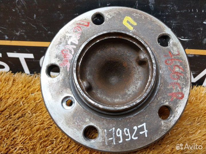 Ступица передняя правая Bmw 3-Series F30 N20B20B