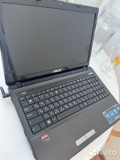 Ноутбук asus X53U в хорошем сост