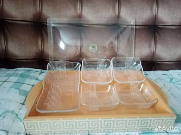 Поднос деревянный