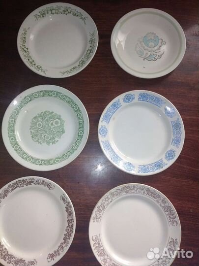 Тарелки мелкие