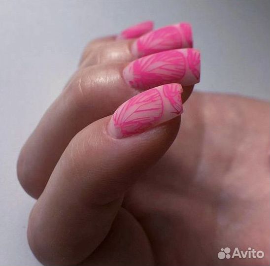 Маникюр Педикюр