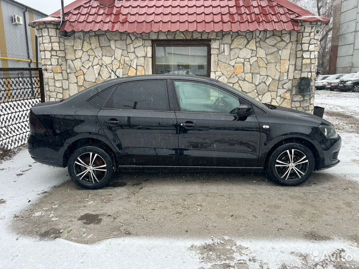 Volkswagen Polo 1.6 AT, 2011, 160 000 км