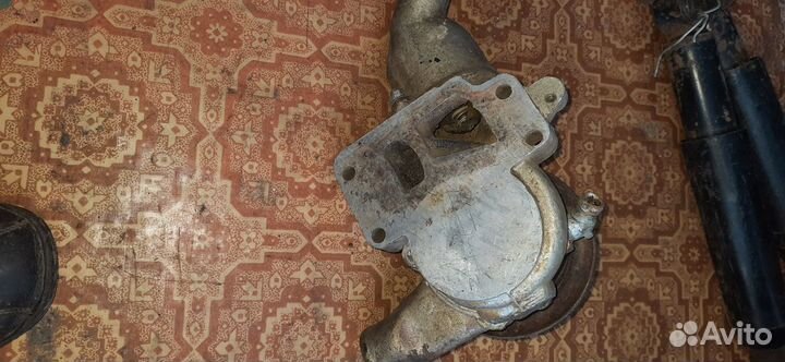 Водяной насос УАЗ волга