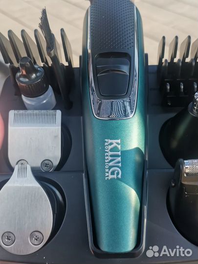 Электрическая профессиональная бритва 11в1
