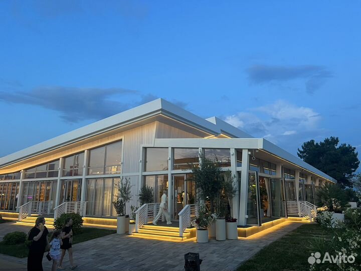 Официант,хостес