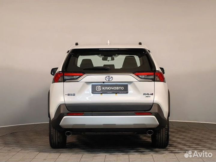Toyota RAV4 2.0 CVT, 2023