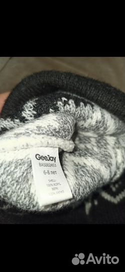 Шапки 4 шт деми 50 и 52 р