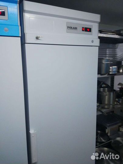Холодильные шкафы Polair