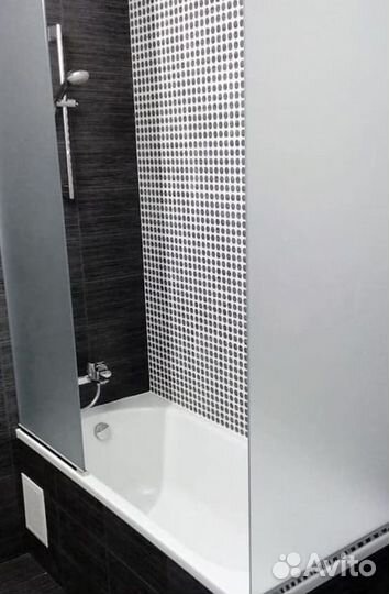 Стеклянные ограждения для душевой кабины