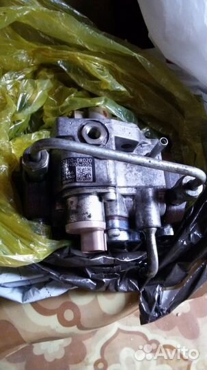Топливнай насос 22100-0R020 рав4