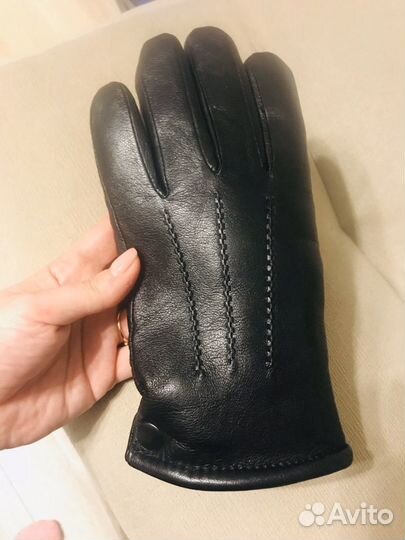 Перчатки