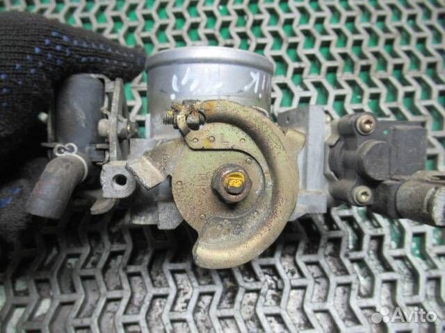Дроссельная заслонка Honda Civic 6 2001 1368001911