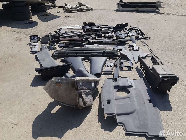 Обшивки накладки пластмасс Honda Legend