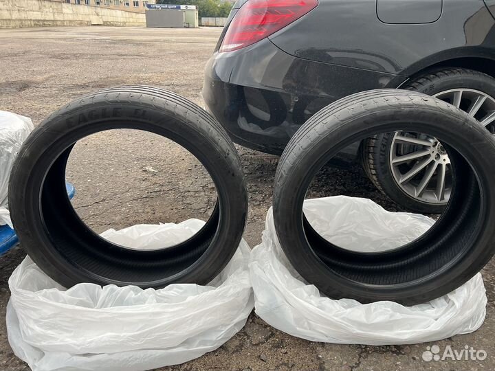 Goodyear Eagle F1 Asymmetric 2 245/40 R20 и 275/35 R20 102