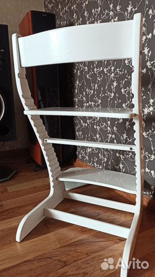 Стул растущий белый