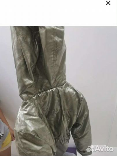 Куртка для девочки 152р