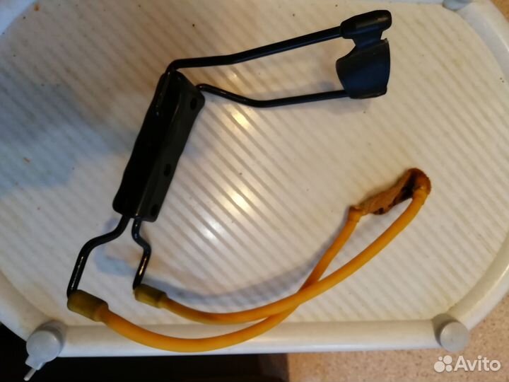 Праща: рогатка спортивная, охотничья