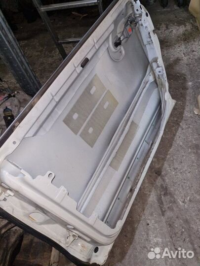 Дверь передняя правая Porsche Cayenne 957 55.01
