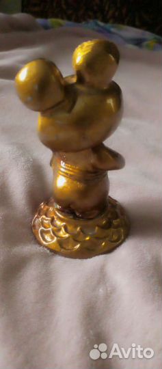 Бронзовая статуэтка