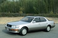 Toyota Celsior F10 (1989—1992) Седан