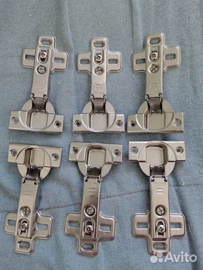 Петли мебельные Blum