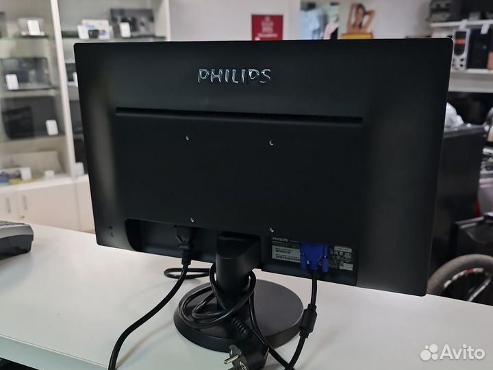 Монитор Philips 19