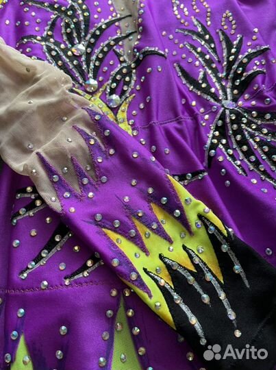 Купальник для художественной гимнастики