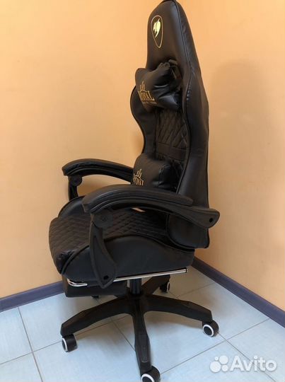 Кресло для игр. Игровое кресло с массажем