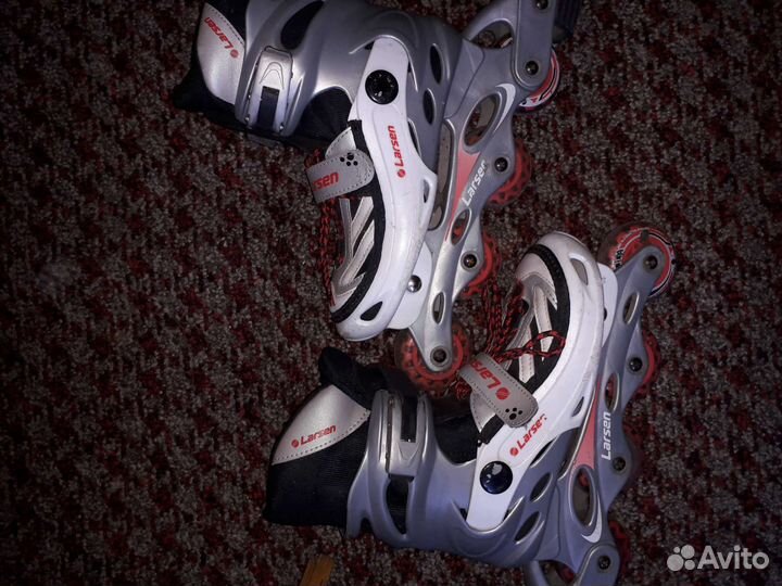 Роликовые коньки