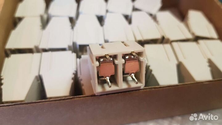 Клеммник на плату 57ампер