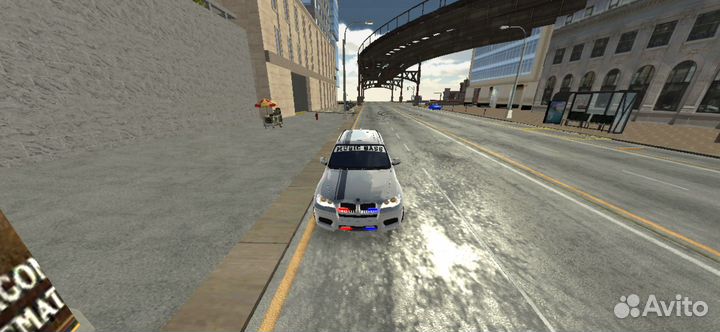 Машина в кар паркинг