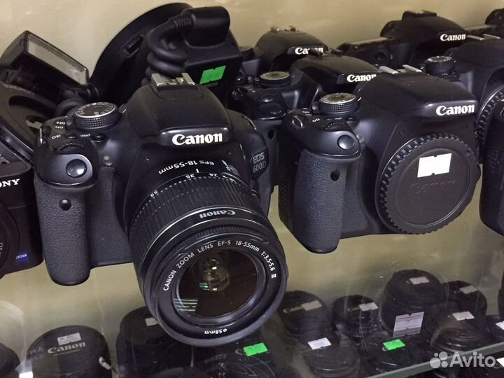 Фотоаппарат Canon EOS 600d Kit 18-55