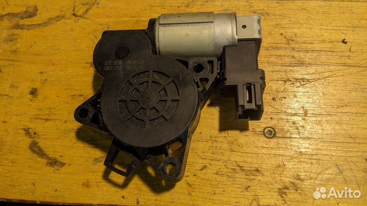 Запчасти mazda 3